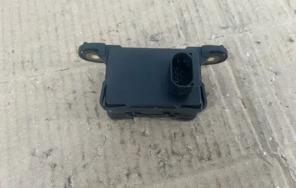 Mercedes-Benz ML W164 ESP acceleration yaw rate sensor A0045423818 FD05M08 10170103573