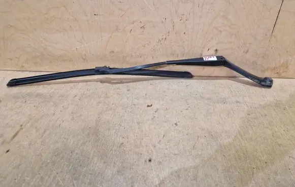 Mercedes-Benz E C207 W207 Front wiper blade arm A2078200044 97036203