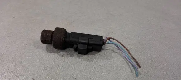 Peugeot 406 Air conditioning (A/C) pressure sensor 9632170780