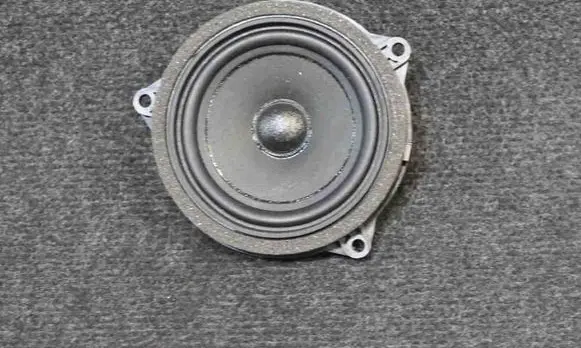 BMW 2 F46 Front door speaker 9274700