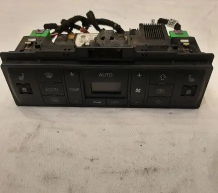 Audi A4 S4 B5 8D Climate control unit 8D0820043N 5HB00790804 D560000