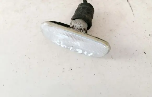 Audi TT Mk1 Front fender indicator light 4b0949127