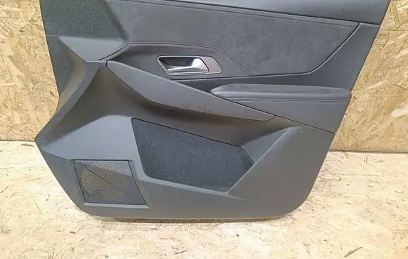 Citroen DS7 Crossback Front door card panel trim 1945927X FM528291