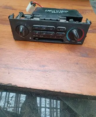 Nissan Quest Climate control unit 275100B010 3B02C F3XH15C00CG