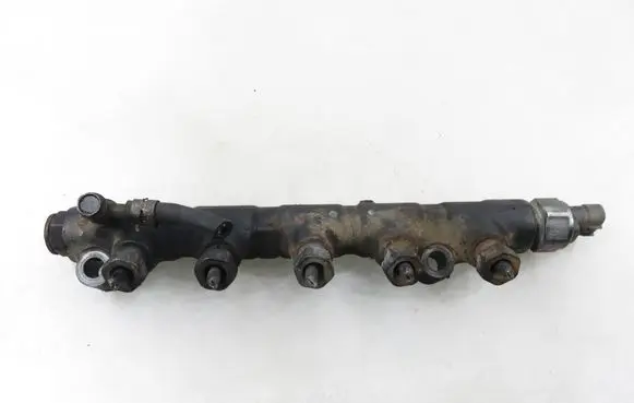 Toyota Corolla E120 E130 Fuel main line pipe 