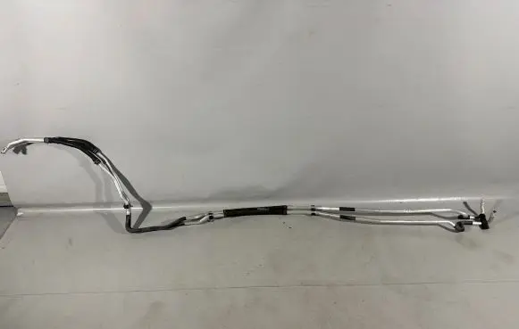Porsche Cayenne (92A) Engine coolant pipe/hose 7P0819885 7P5819362 7P5819378