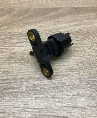Mazda 626 Turbo solenoid valve 31981FG