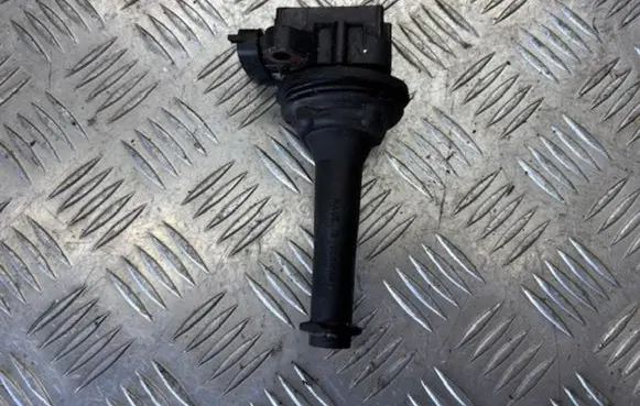 Volvo V70 High voltage ignition coil 9125601