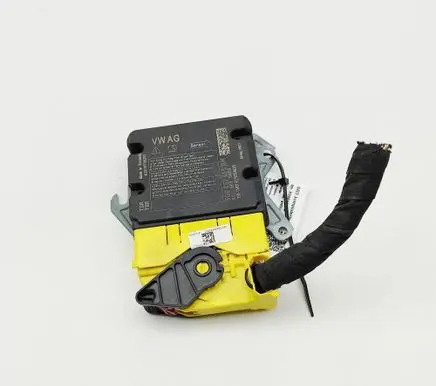 Audi Q3 F3 Airbag control unit/module 5Q0959655BN A2C19714201