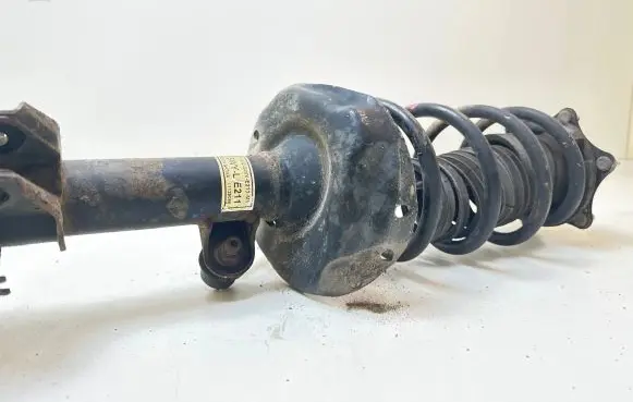 Honda CR-V Front shock absorber with coil spring 51602SWYE211M1
