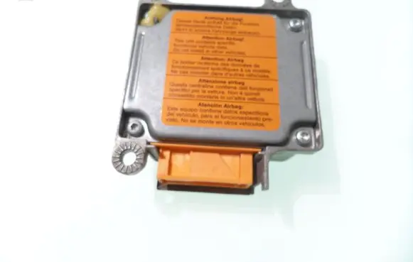 Volkswagen Golf III Airbag control unit/module 33950115 6N0909603