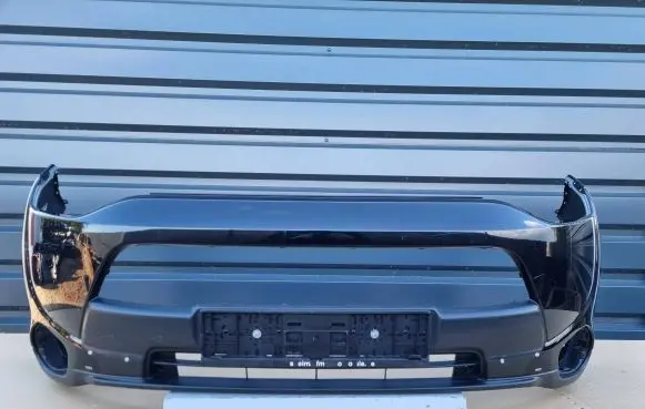 Mitsubishi Outlander Front bumper 6400D558ZZ