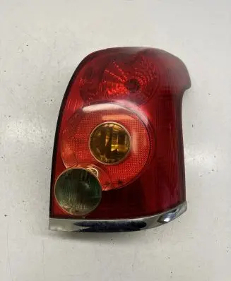 Toyota Avensis T250 Rear/tail lights