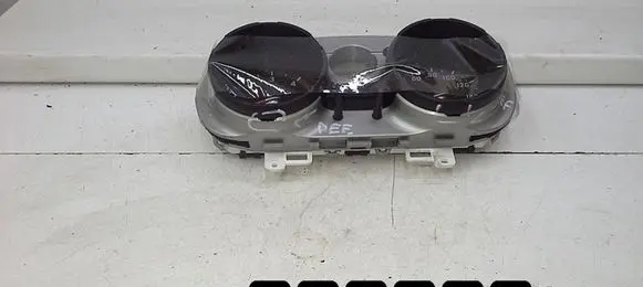 Nissan Qashqai Speedometer (instrument cluster)