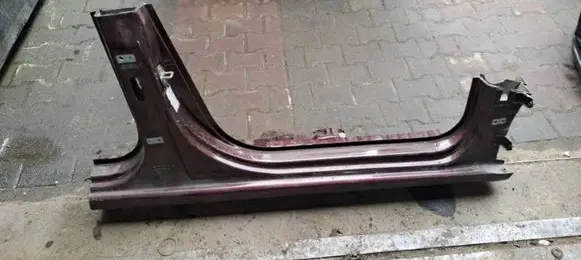 Skoda Superb B6 (3T) Front sill trim cover