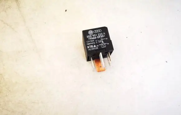 Volkswagen Golf V Other relay 3d0951253a