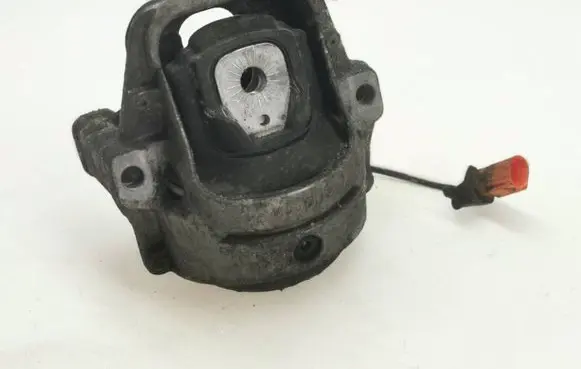 Audi Q5 SQ5 Engine mount bracket 8K0199381NE 8K0199381