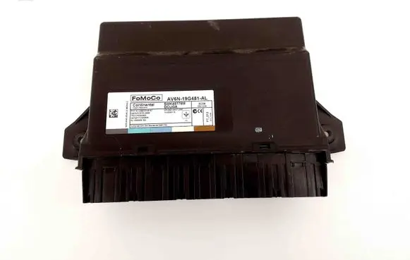 Ford Kuga II Central body control module AV6N19G481AL