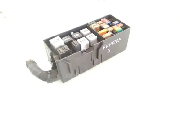 Volkswagen Phaeton Fuse module