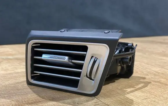 Mercedes-Benz E C207 W207 Dashboard side air vent grill/cover trim A2078300200 2078300200