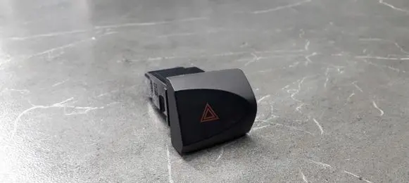 Hyundai Santa Fe Hazard light switch 9379026000