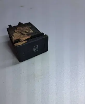 Windscreen/window heater switch
