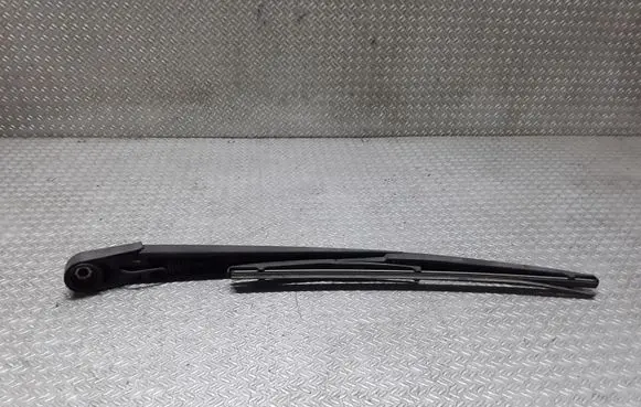 Mazda 3 II Rear wiper blade arm