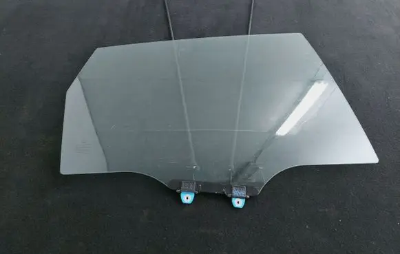 Honda CR-V Rear door window glass 73400SWWE10 73400SWWE00 43R00048