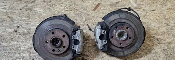 Volkswagen Transporter - Caravelle T5 Front wheel hub spindle knuckle