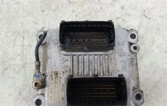 Opel Corsa C Engine control unit/module 0261206274