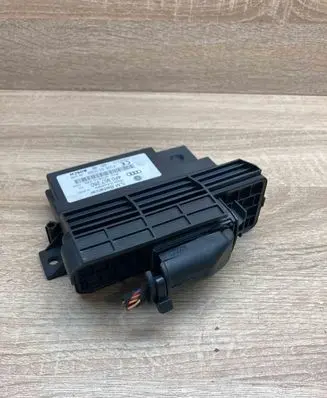Audi A6 S6 C6 4F Power management control unit 4F0907280