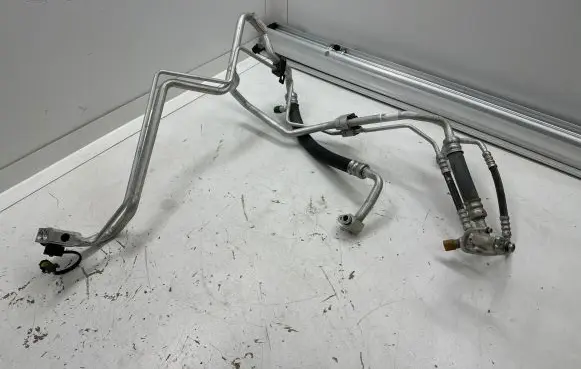 Tesla Model X Air conditioning (A/C) pipe/hose 105625900D 600848100B VHES20QEKAI