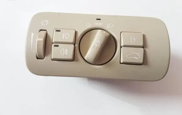Volvo XC70 Light switch 30739422 04067323