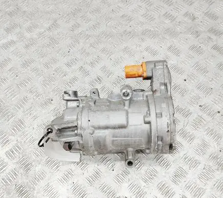 Mercedes-Benz A W177 Air conditioning (A/C) compressor (pump) A0008304604