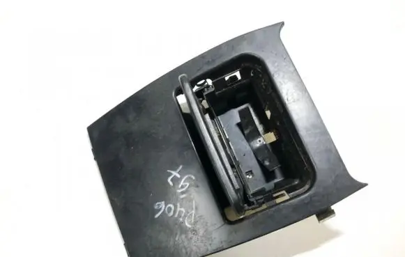 Peugeot 406 Car ashtray 9618086877 9618086677