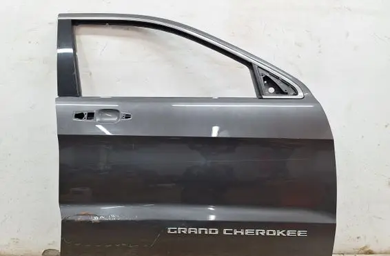 Jeep Grand Cherokee Front door 55399100AB