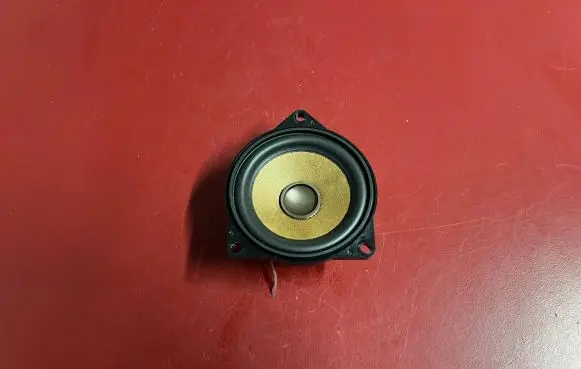 Panel speaker