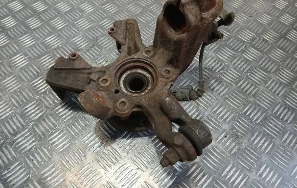 Volkswagen Golf V Front wheel hub spindle knuckle