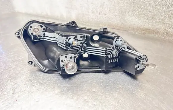 Opel Insignia A Tail light bulb cover holder 00415V0001