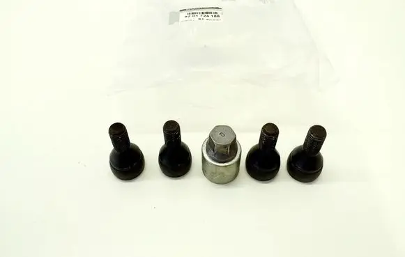 Renault Megane E-Tech Anti-theft wheel nuts and lock 8201724186