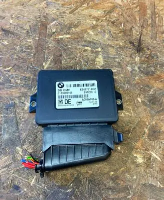 BMW X3 F25 Hand brake control module 6878144