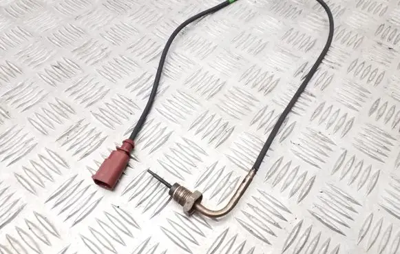Audi Q3 8U Exhaust gas temperature sensor 04L906088EB 846