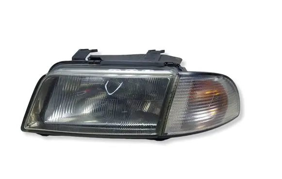 Audi A4 S4 B5 8D Headlight/headlamp 8D0941003EKASACJA 8D0941003E