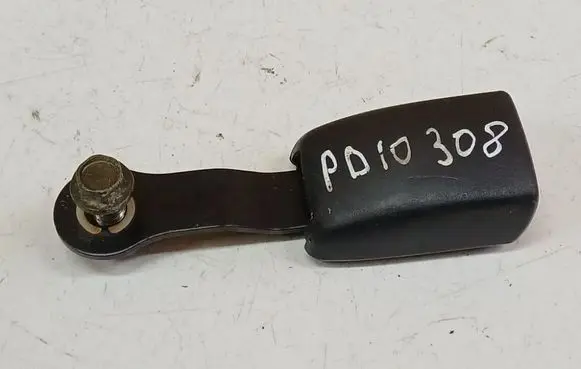 Toyota Corolla Verso AR10 Front seatbelt buckle B480