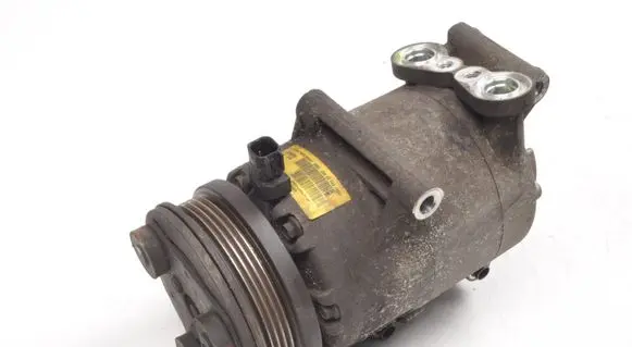 Volvo V50 Air conditioning (A/C) compressor (pump) 3M5H19D629RF