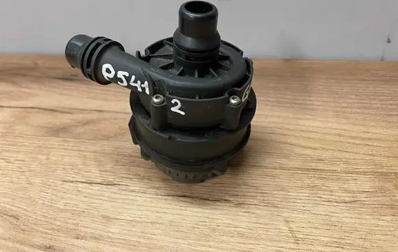BMW iX3 G08 Electric auxiliary coolant/water pump 9889445