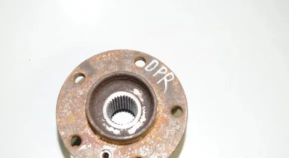 BMW X6 F16 Front wheel ball bearing 6882263 31226882263 31226867808