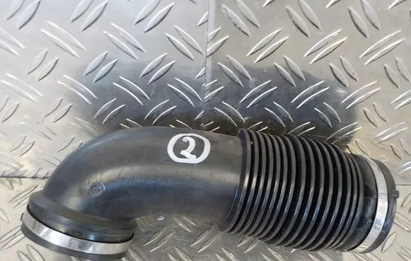 Mercedes-Benz GLA W156 Air intake hose/pipe A6510902242