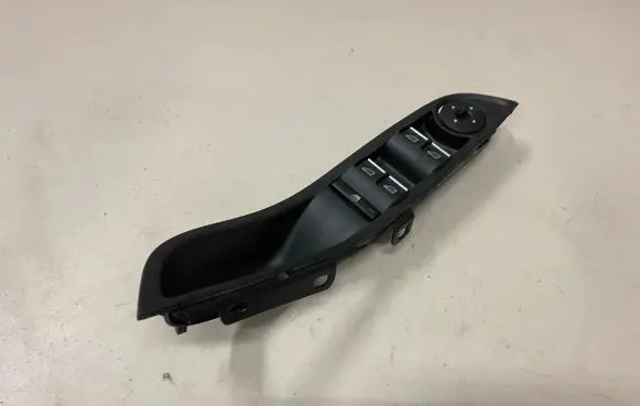 Ford Focus Electric window control switch F1ET14A132AB 3S010130325