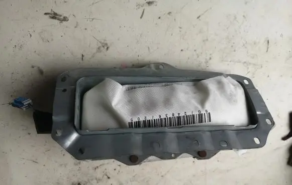 Mini One - Cooper Coupe R56 Passenger airbag 275573502
